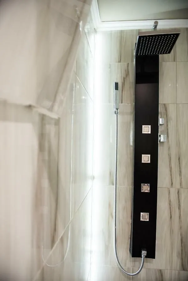 Tulip #Colony City Center Apartment Thessaloniki Greece